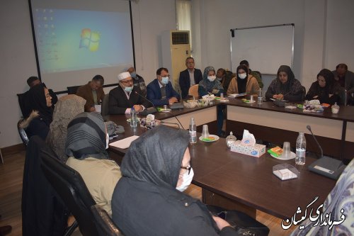 نشست معاون سیاسی امنیتی و  اجتماعی استاندار گلستان با نخبگان سیاسی  اجتماعی شهرستان گمیشان
