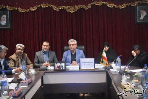 نشست فرماندار گمیشان با بانوان فرهیخته شهرستان