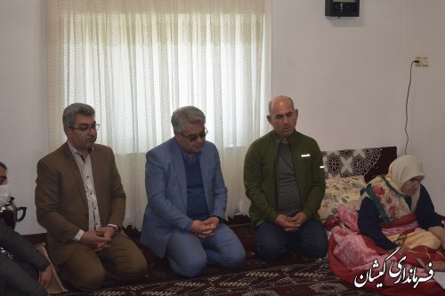 دیدار فرماندار گمیشان با مادر شهید آهنی به مناسبت روز زن