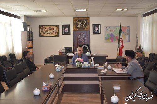 نشست اعضا شورا شهر گمیش تپه با فرماندار گمیشان
