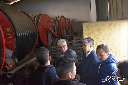 بازدید فرماندار گمیشان از انبار شرکت تعاونی روستای قرنجیک خواجه خان
