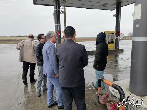 بازدید فرماندار گمیشان از مراکز عرضه سوخت سیمین شهر