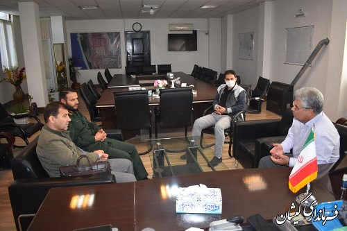 دیدار جمعی از مدیران شهرستان با فرماندار گمیشان 
