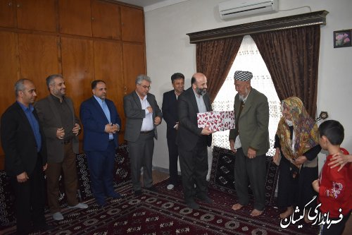 دیدار معاون سیاسی امنیتی اجتماعی استاندار گلستان با خانواده شهید کلته در گمیش تپه