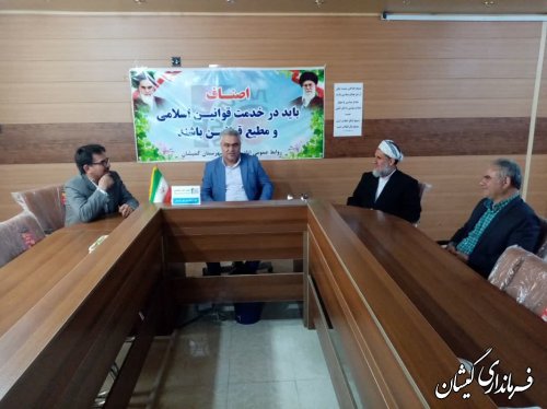 بازدید فرماندار گمیشان از اتاق اصناف شهرستان