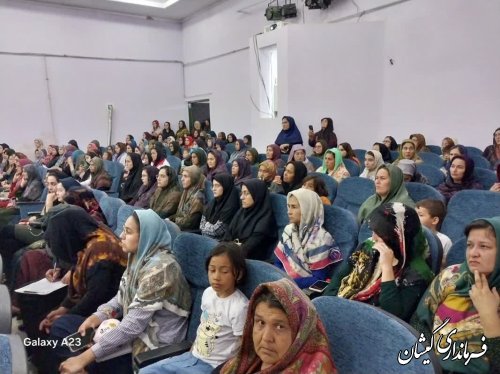 مراسم گرامیداشت شهدای خدمت در شهرستان گمیشان با حضور بانوان شهرستان برگزار شد
