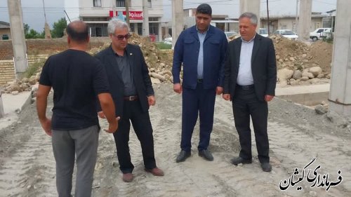 بازدید فرماندار گمیشان از مدرسه در حال احداث روستای دهنه 