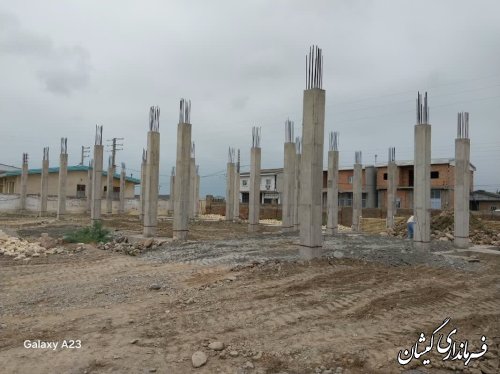 بازدید فرماندار گمیشان از مدرسه در حال احداث روستای دهنه 