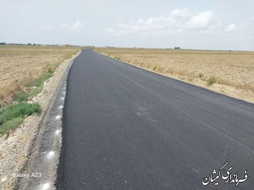 مسیر محور قلعه کریم ایشان به قرنجیک خواجه خان شهرستان گمیشان آسفالت شد