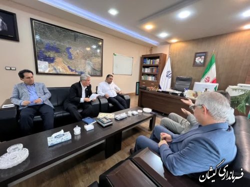  پیگیری و نشست های ادامه دار فرماندار گمیشان در سازمان مدیریت برنامه ریزی استان 